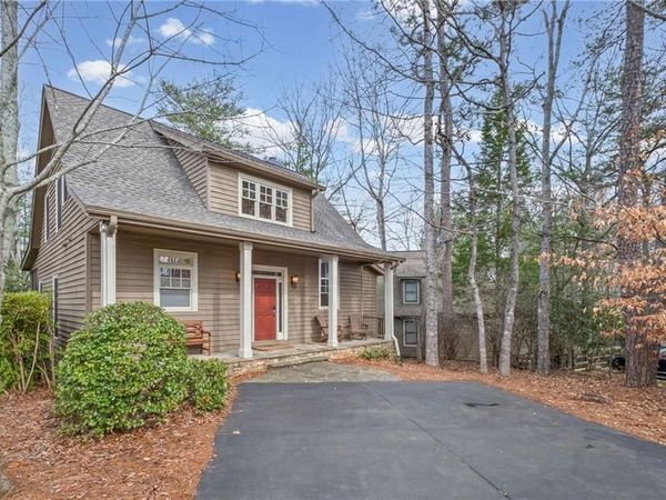 137 Chestnut Knoll Court , Big Canoe, GA 30143