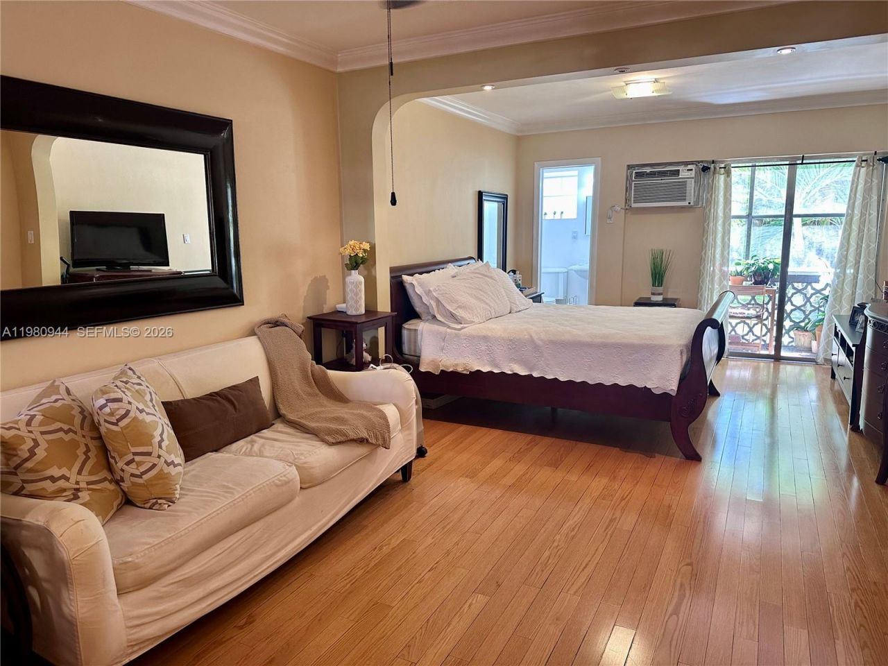 6580 Santona St, Unit A17, Coral Gables, FL 33146 Photo