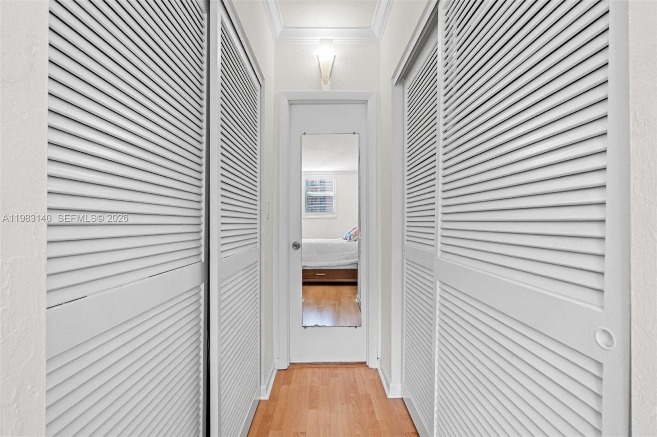 90 Edgewater Dr , Unit 1216, Coral Gables, FL 33133 Photo