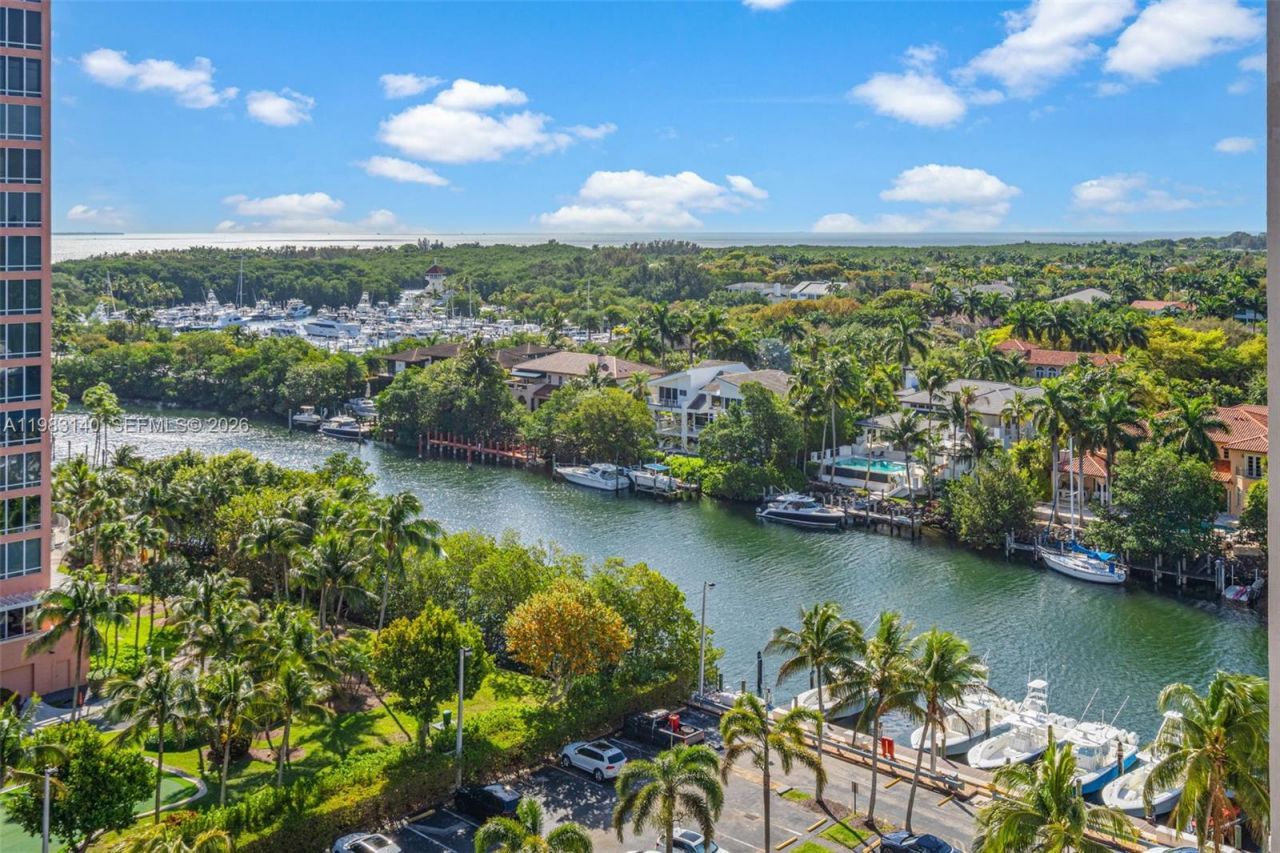 90 Edgewater Dr , Unit 1216, Coral Gables, FL 33133 Photo