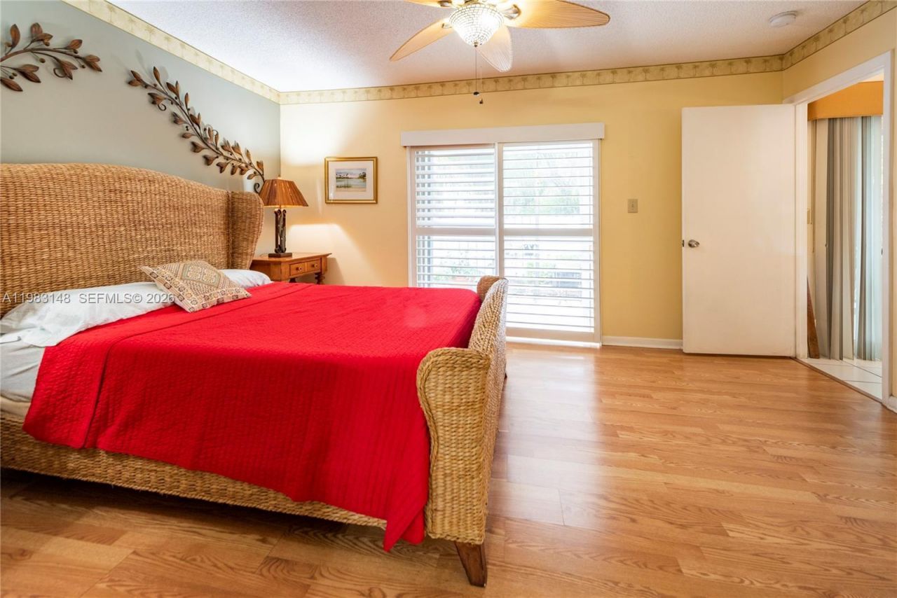 828 NW 99th Ave, Plantation, FL 33324 Photo