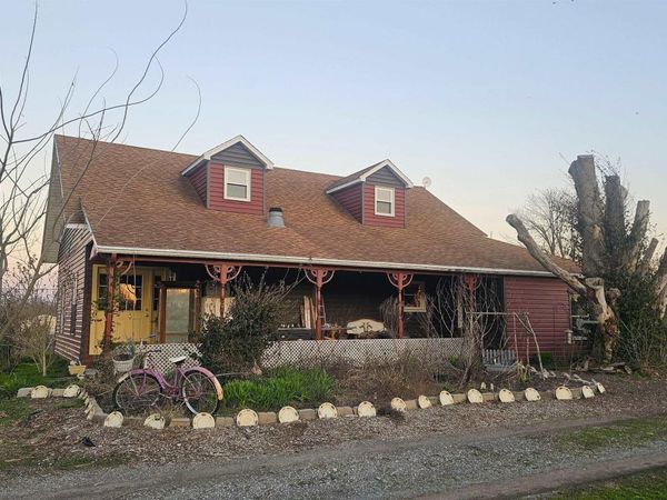 24177 Corinth Road, Thompsonville, IL 62890