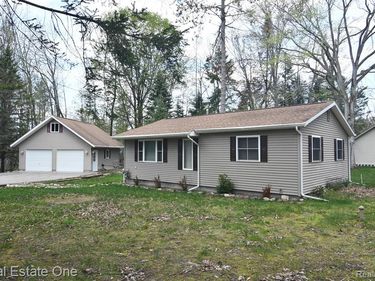 4284 N Norway Road, Alcona Twp, MI 48742