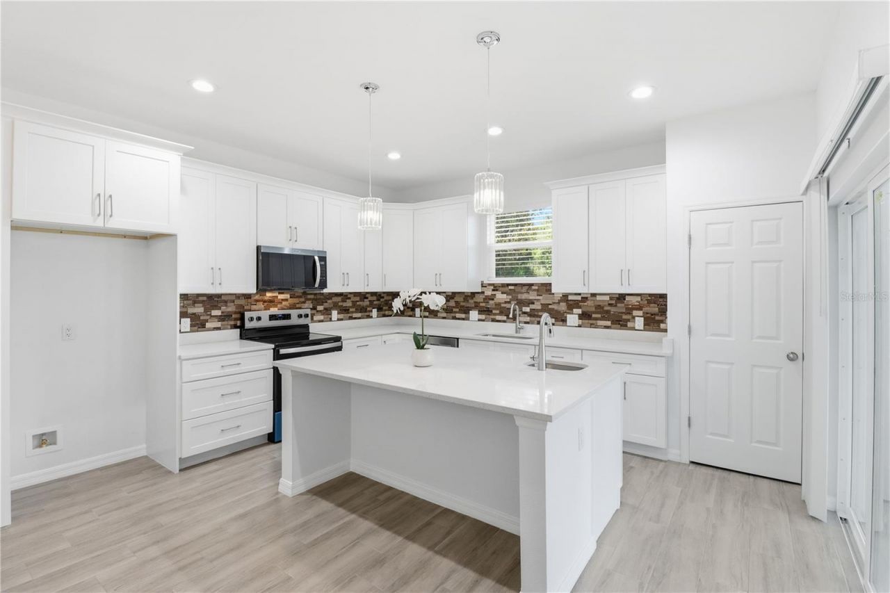 822 Poplar Street, Inverness, FL 34452 Photo