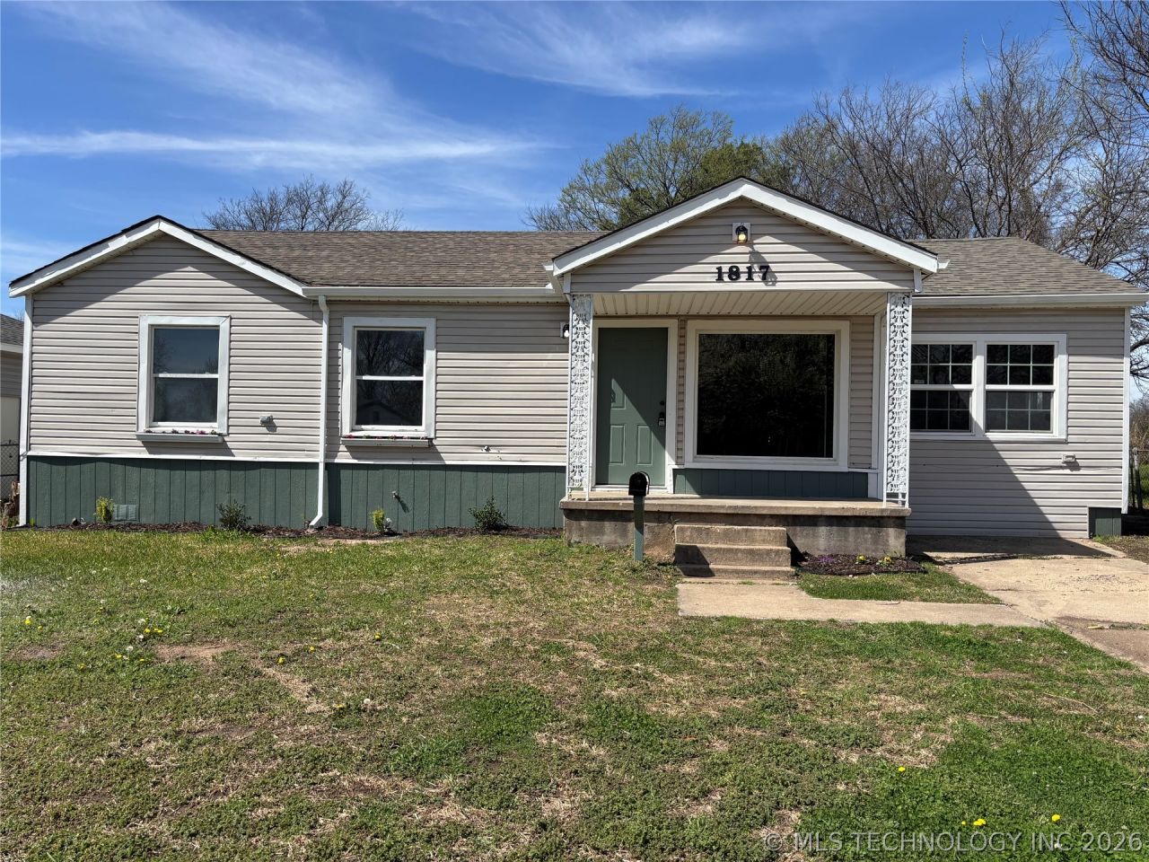 1817 Comanche, Ardmore, OK 73401 Main Photo