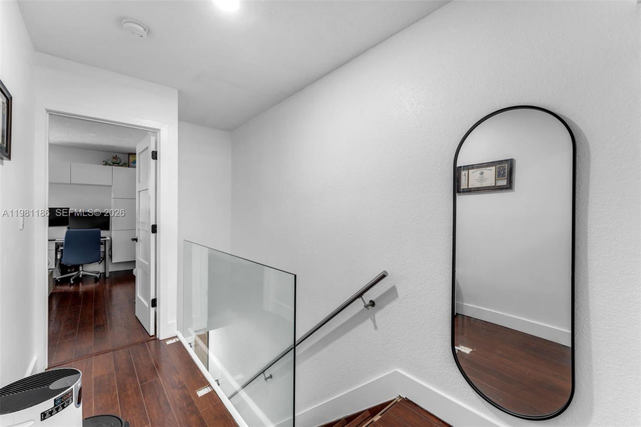 120 SW 109th Ave, Unit 18, Sweetwater, FL 33174 Photo