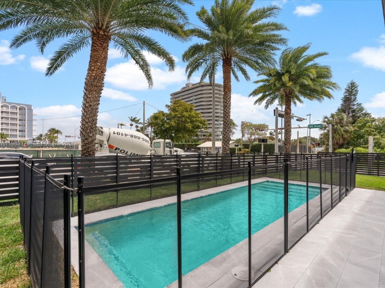 301 88th St , Surfside, FL 33154 Photo