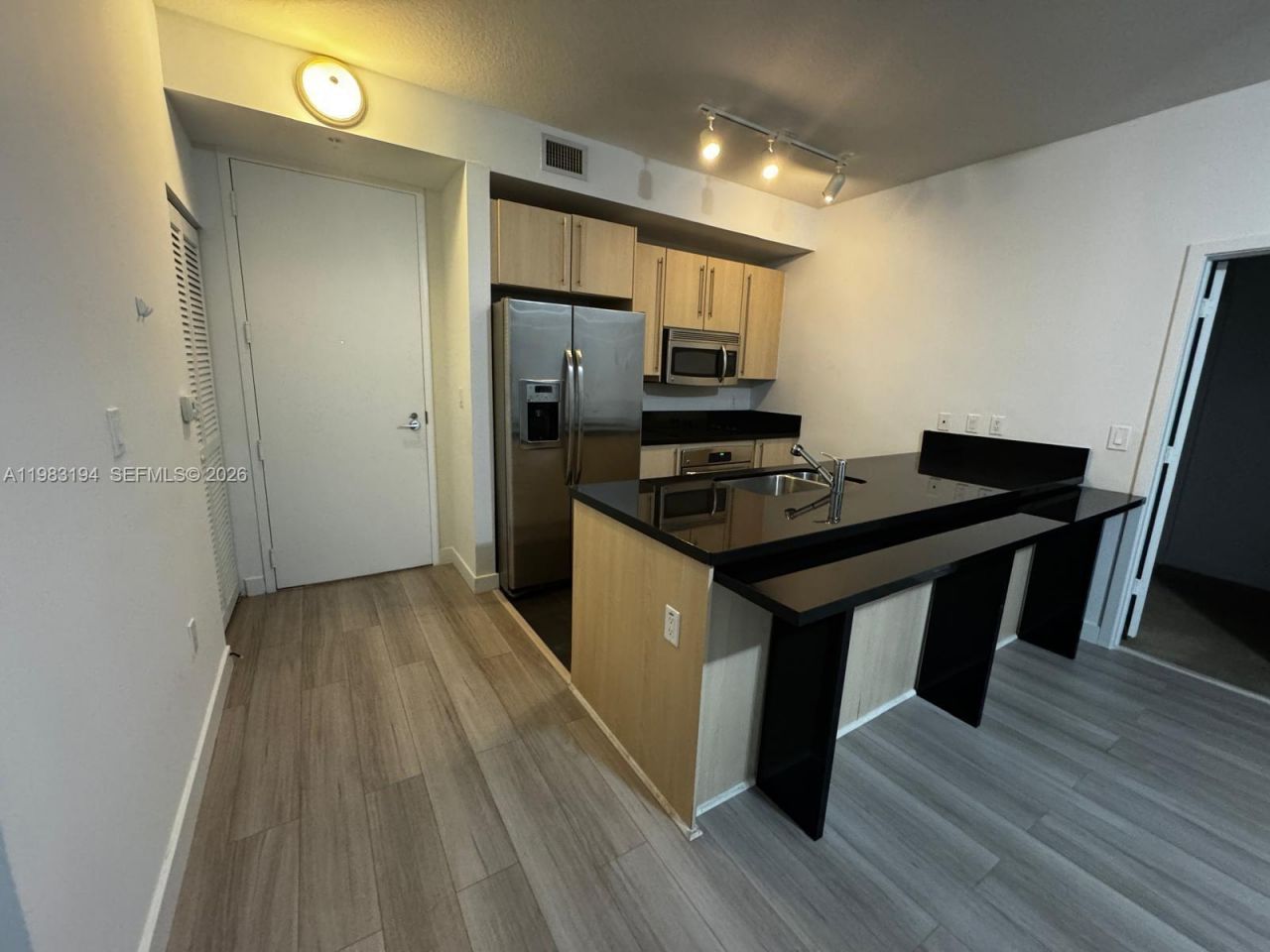 1111 SW 1st Ave , Unit 3122-N, Miami, FL 33130 Photo