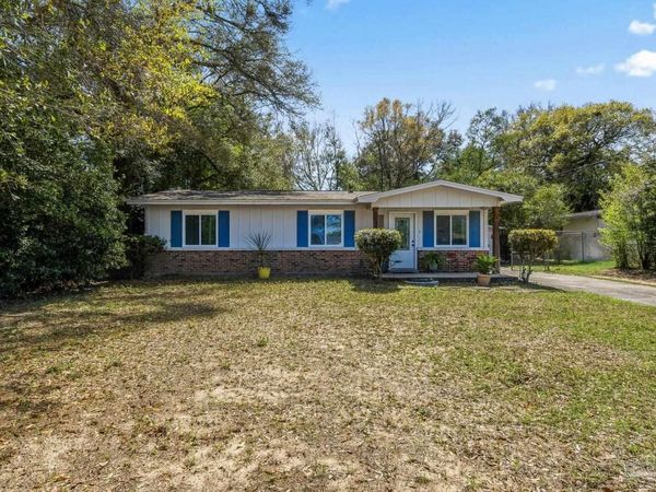 219 Mckinley Dr, Pensacola, FL 32505