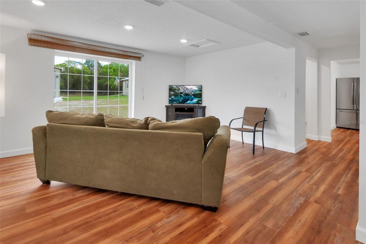 4611 Grand Avenue, De Leon Springs, FL 32130 Photo