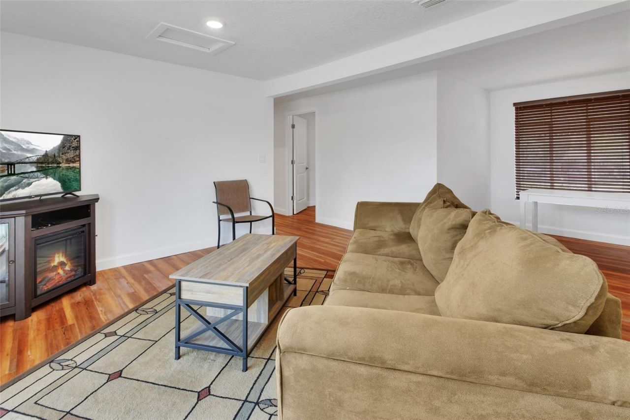 4611 Grand Avenue, De Leon Springs, FL 32130 Photo