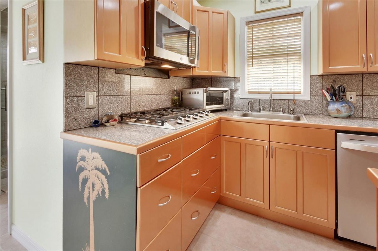 4611 Grand Avenue, De Leon Springs, FL 32130 Photo