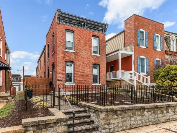 2853 S 18th Street, St Louis, MO 63118