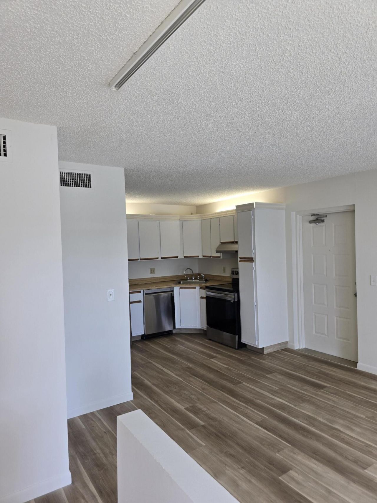 1108 Green Pine Boulevard, Unit C2, West Palm Beach, FL 33409 Photo