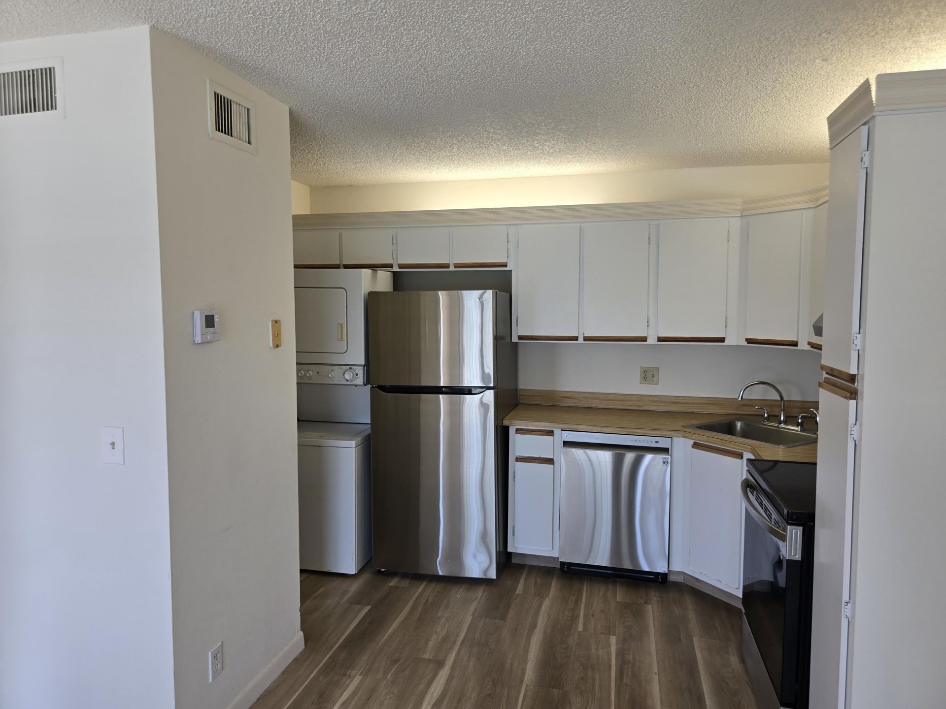 1108 Green Pine Boulevard, Unit C2, West Palm Beach, FL 33409 Photo