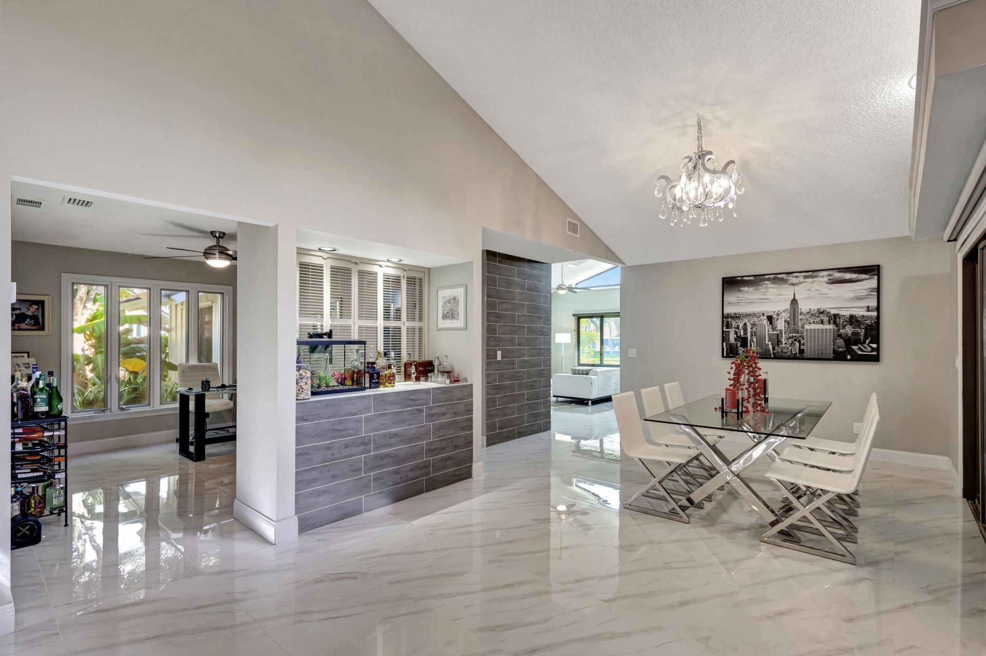 12870 La Rochelle Circle, West Palm Beach, FL 33410 Photo