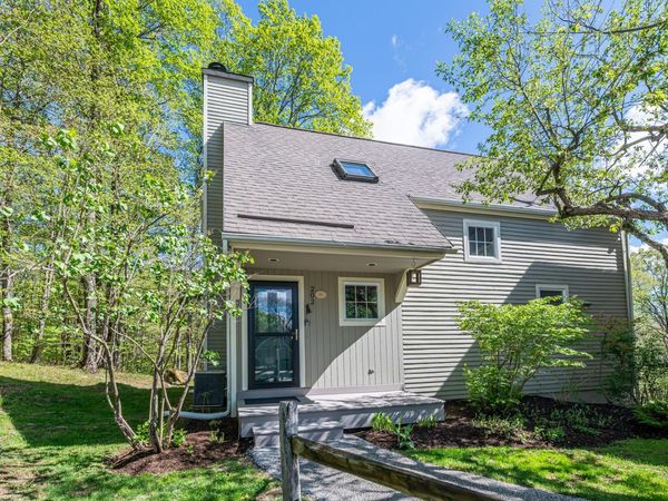202 Eagle Rise Road, Unit 16, Manchester, VT 05255