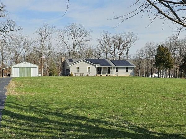 12051 Vista Drive, Wright City, MO 63390