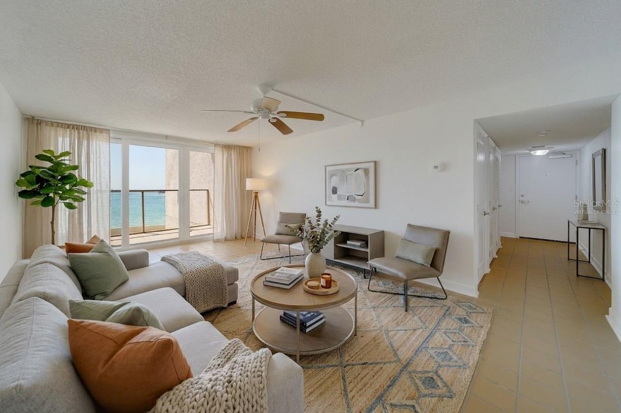 450 S Gulfview Boulevard, Unit 208, Clearwater Beach, FL 33767 Photo