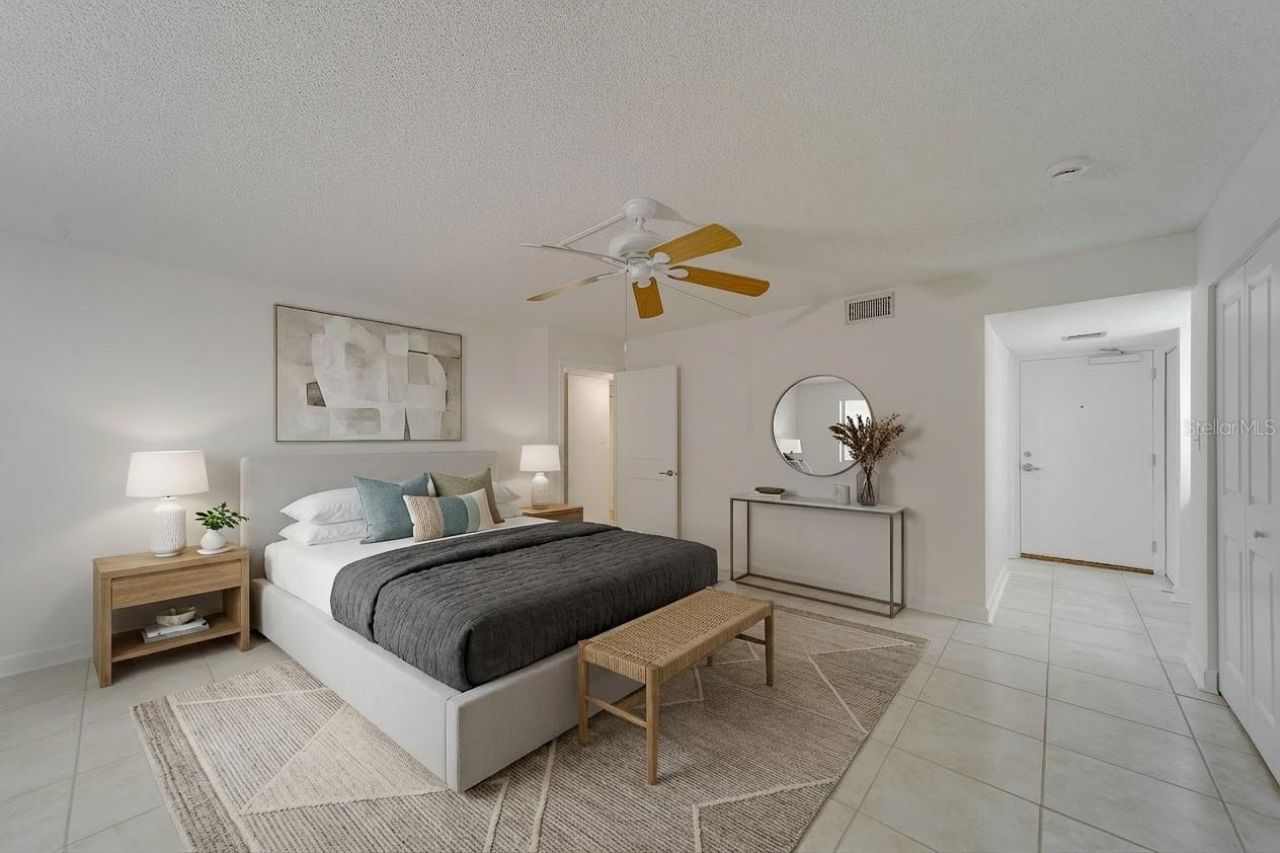 450 S Gulfview Boulevard, Unit 208, Clearwater Beach, FL 33767 Photo