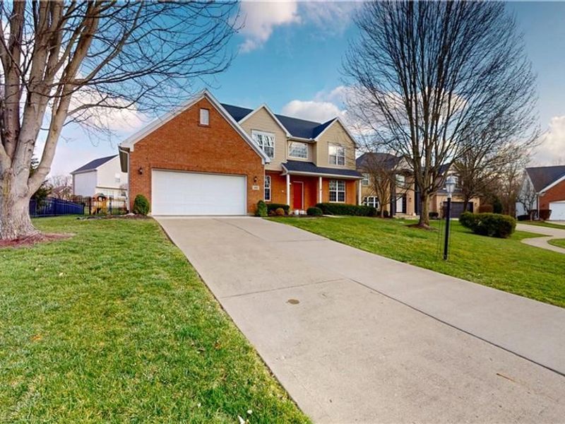 40 Millbrook Court, Springboro, OH 45066 Photo 2