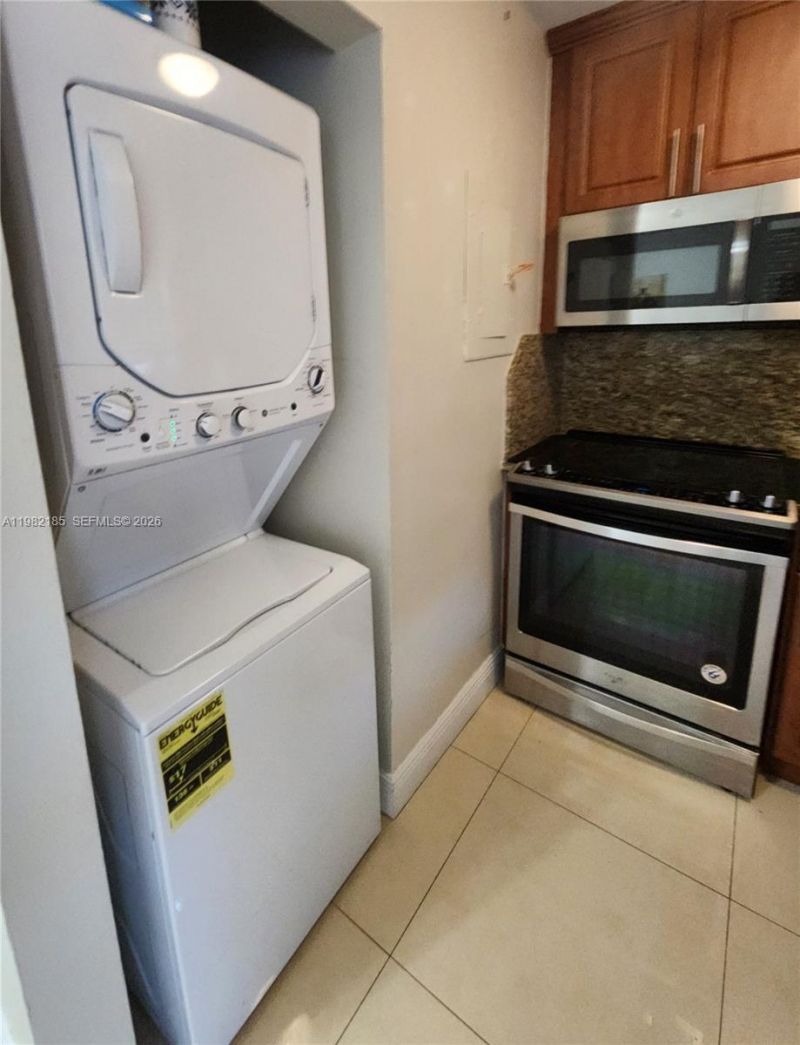 12193 SW 10th St, Unit 2, Miami, FL 33184 Photo