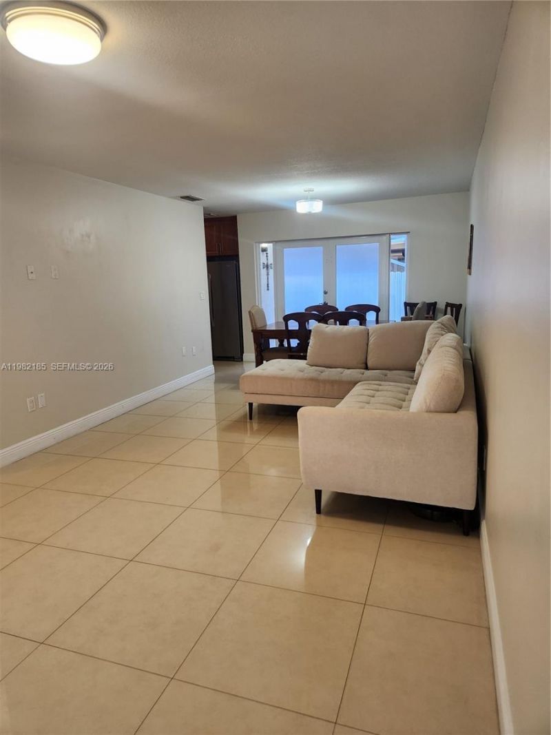 12193 SW 10th St, Unit 2, Miami, FL 33184 Photo