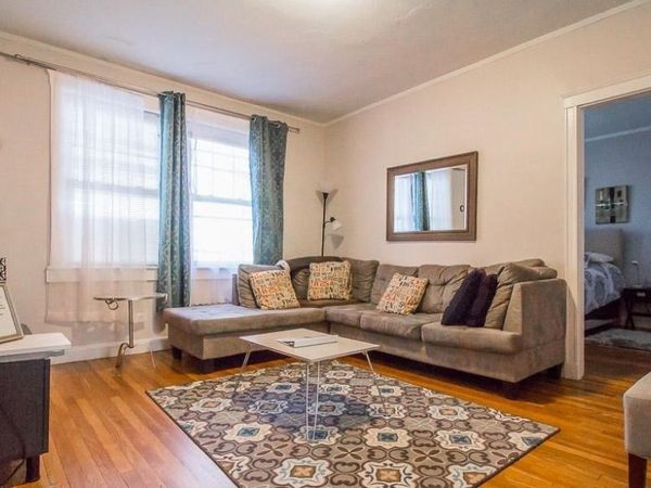 187 Kent St, Unit 3, Brookline, MA 02446