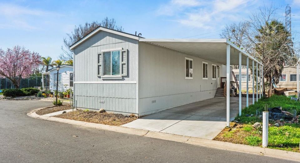 217 Village Cir #217, Sacramento, CA 95838 Photo