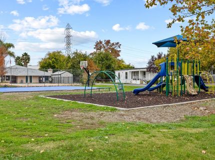 217 Village Cir #217, Sacramento, CA 95838 Photo