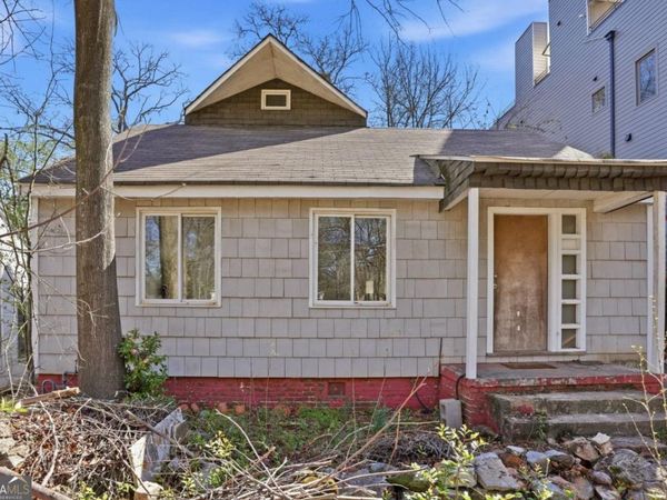 1211 Barnes Street NW, Atlanta, GA 30318