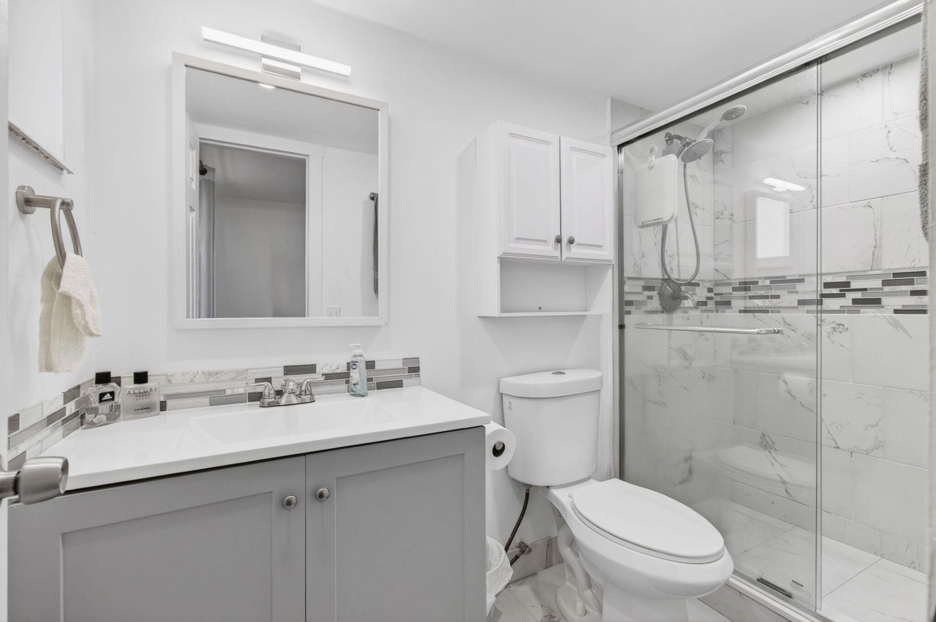 1060 Crystal Lake Drive, Unit 203, Deerfield Beach, FL 33064 Photo