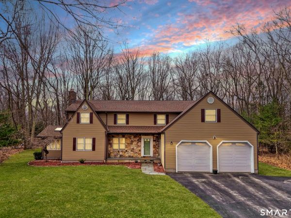 4 Alison, Prospect, CT 06712