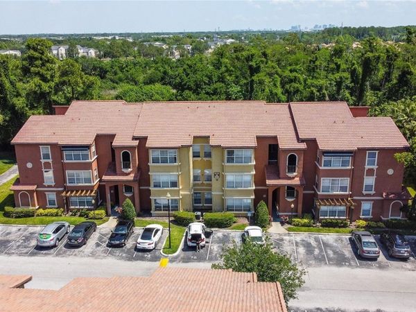 5120 CONROY RD, Unit 18, ORLANDO, FL 32811