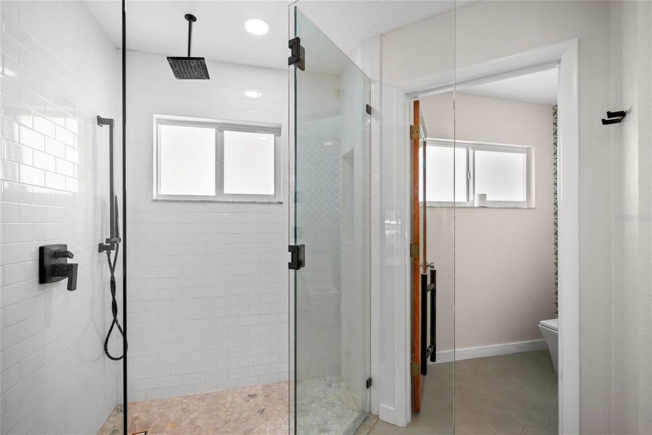 801 Pinellas Point Drive S, Saint Petersburg, FL 33705 Photo