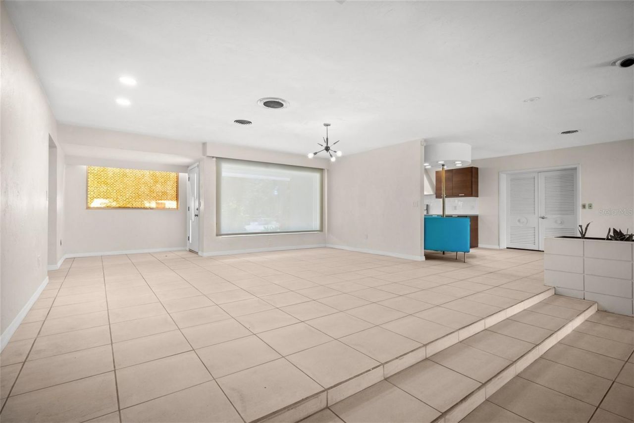 801 Pinellas Point Drive S, Saint Petersburg, FL 33705 Photo