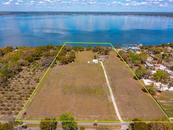 13311 SE SUNSET HARBOR ROAD, WEIRSDALE, FL 32195