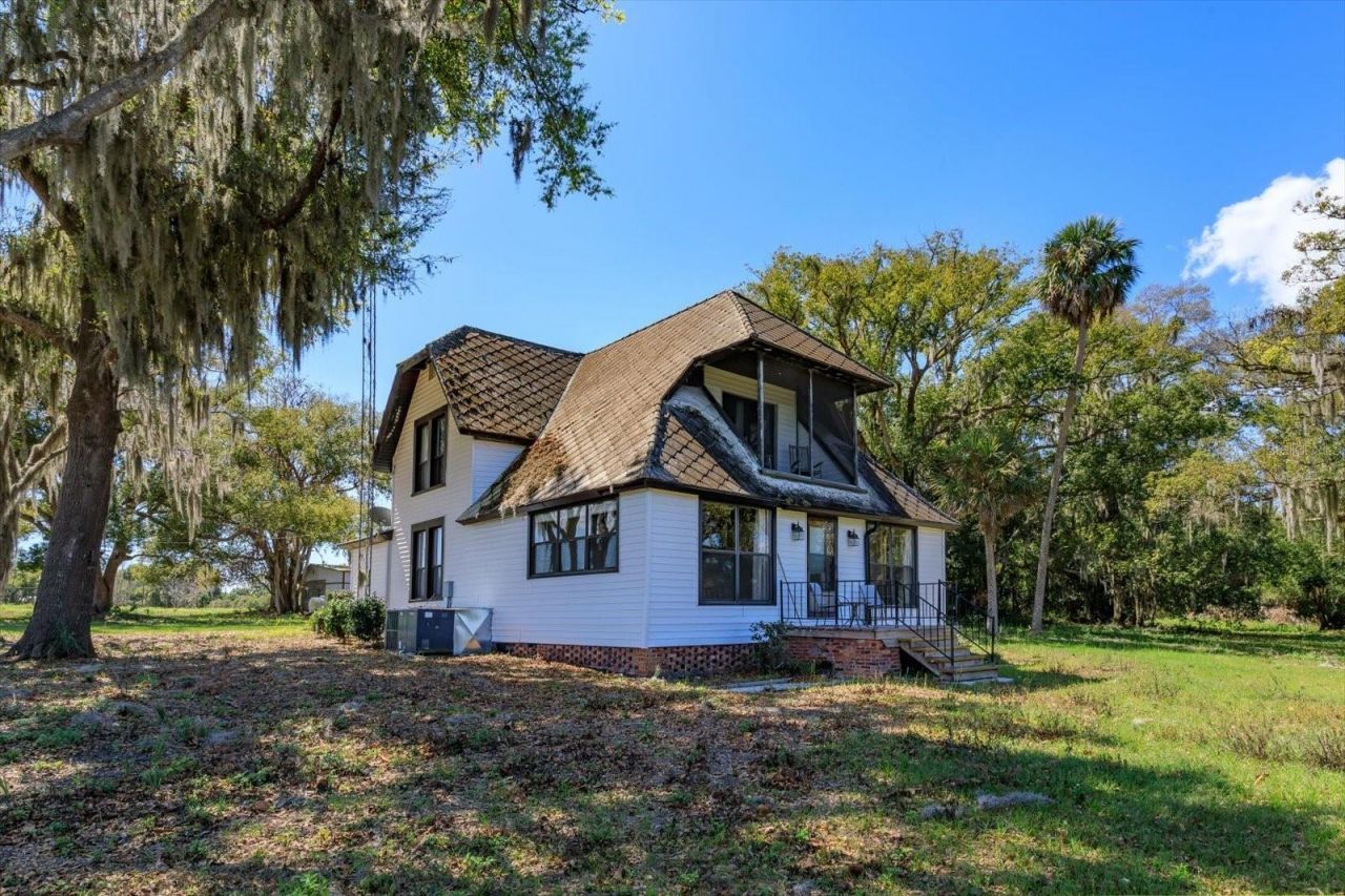 13311 SE Sunset Harbor Road, Weirsdale, FL 32195 Photo