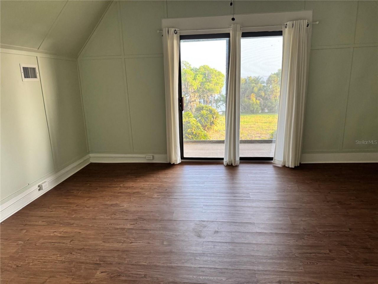 13311 SE Sunset Harbor Road, Weirsdale, FL 32195 Photo