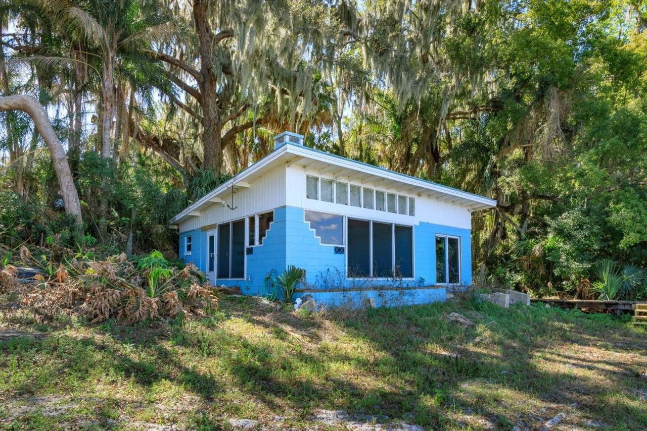 13311 SE Sunset Harbor Road, Weirsdale, FL 32195 Photo
