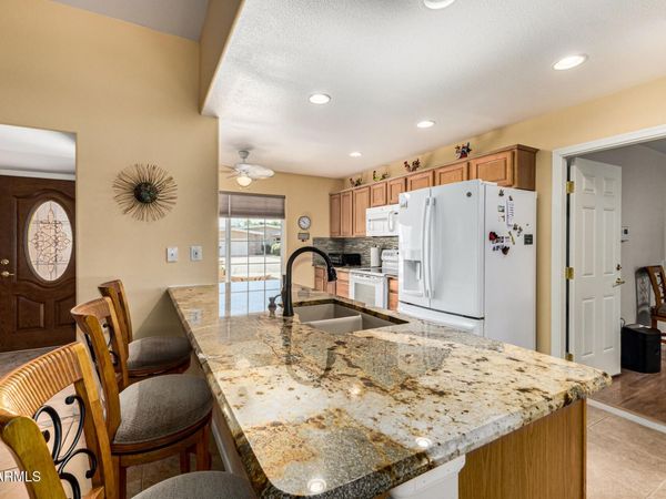 10722 W SEQUOIA Drive, Sun City, AZ 85373