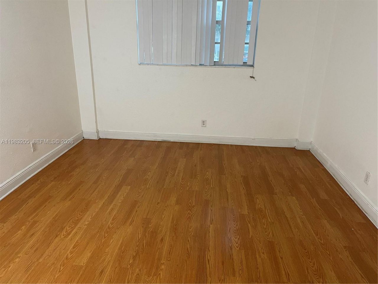 19390 Collins Ave, Unit 122, Sunny Isles Beach, FL 33160 Photo