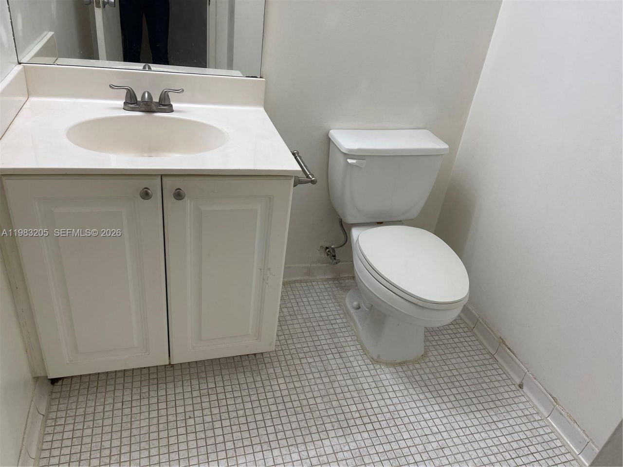 19390 Collins Ave, Unit 122, Sunny Isles Beach, FL 33160 Photo