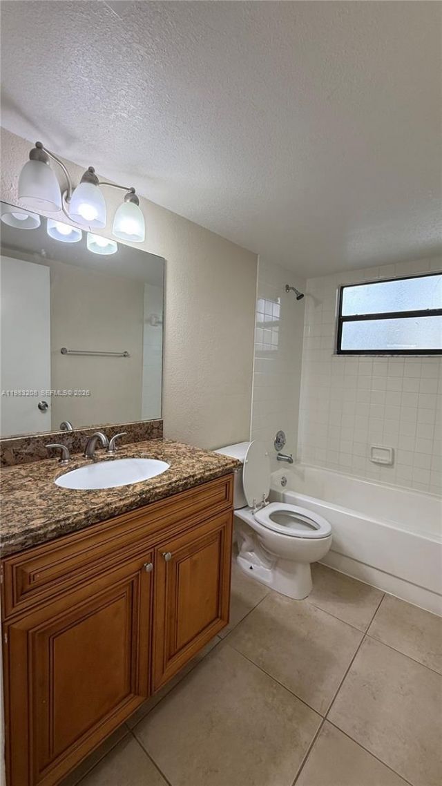 1500 Lake Crystal Dr, Unit C, West Palm Beach, FL 33411 Photo