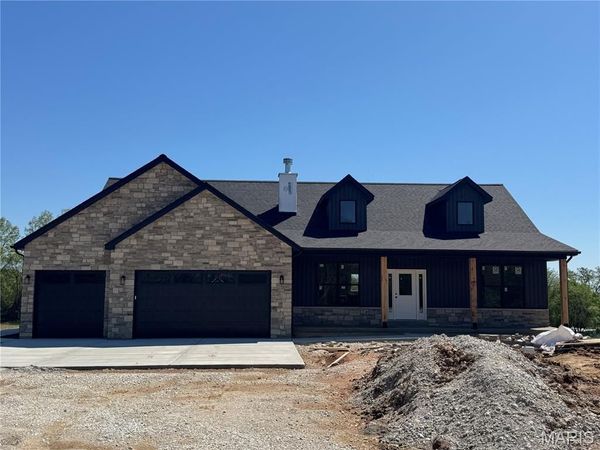 108 Hickory Heits Court, Moscow Mills, MO 63362