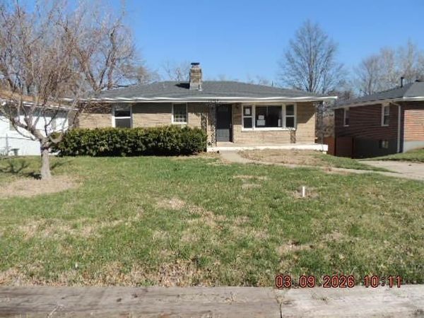 10404 E 30th Terrace, Independence, MO 64052