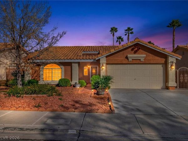 935 Derringer Lane , Henderson, NV 89014