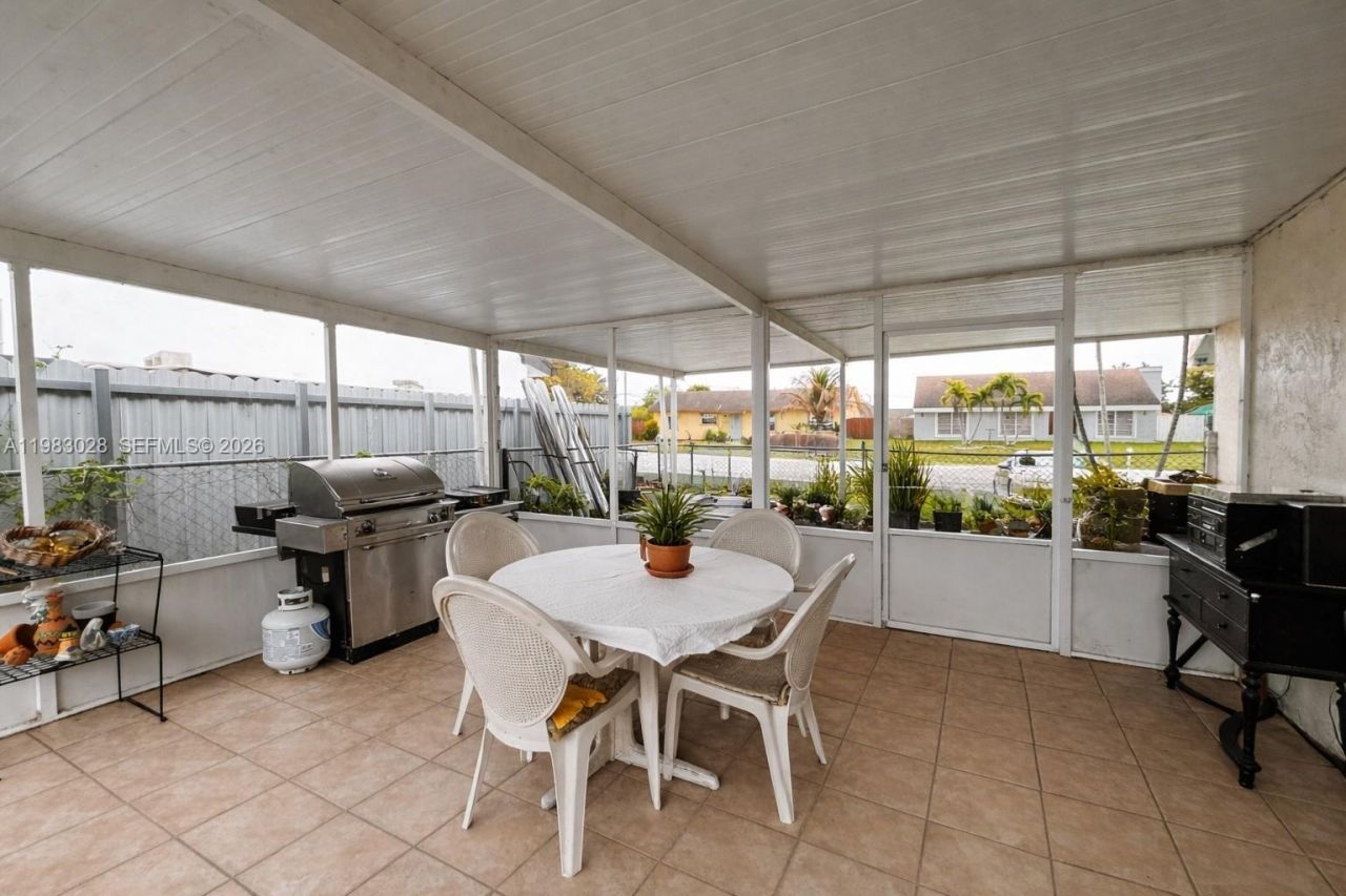 20729 SW 120th Pl, Miami, FL 33177 Photo