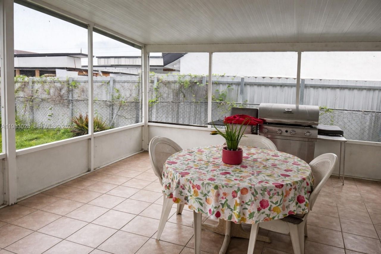 20729 SW 120th Pl, Miami, FL 33177 Photo