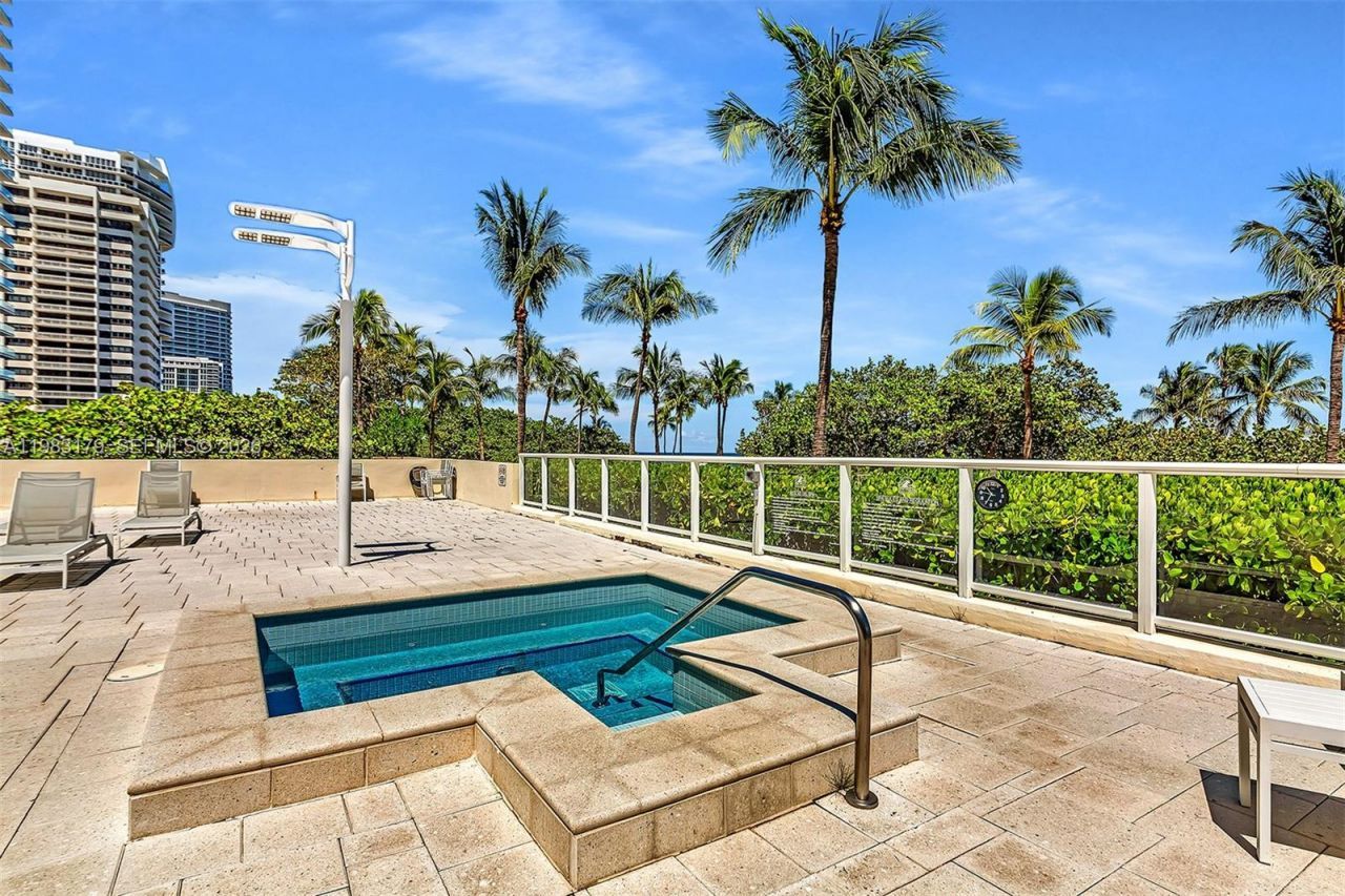 10185 Collins Ave, Unit 606, Bal Harbour, FL 33154 Photo